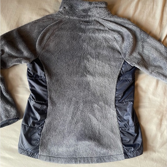 North Face Quarter Zip Fleece Pullover - Picture 5 of 6